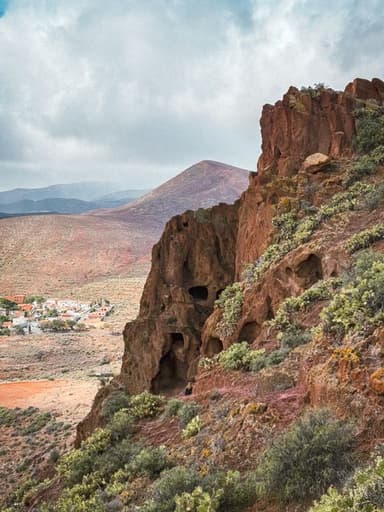 Cueva de los Pilares